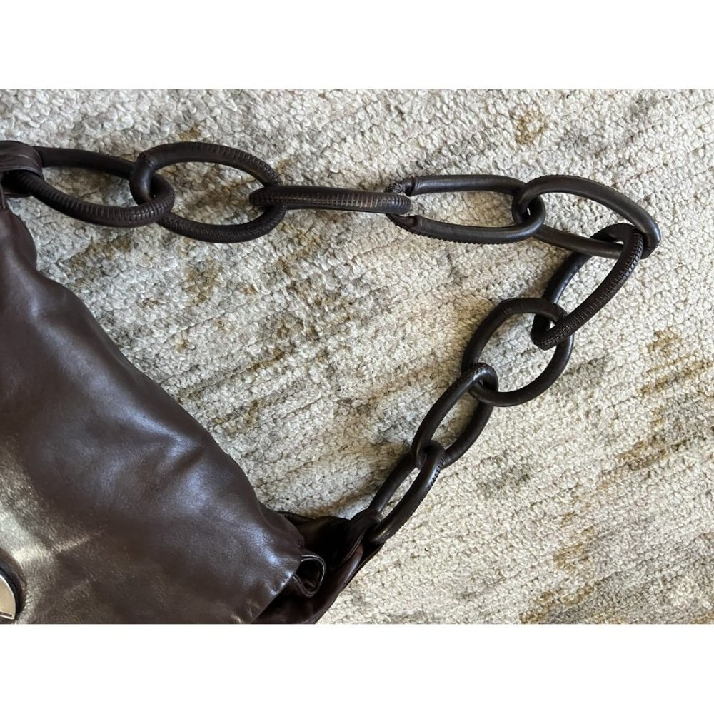 Chanel Ring Shoulder Bag - Picture 9 of 9